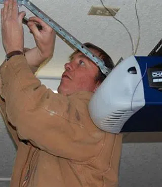 SanAntonio Garage Door Shop San Antonio, TX 210-245-6069 - sb-garage-door-maintenance